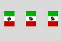 Flaggenkette Mexiko